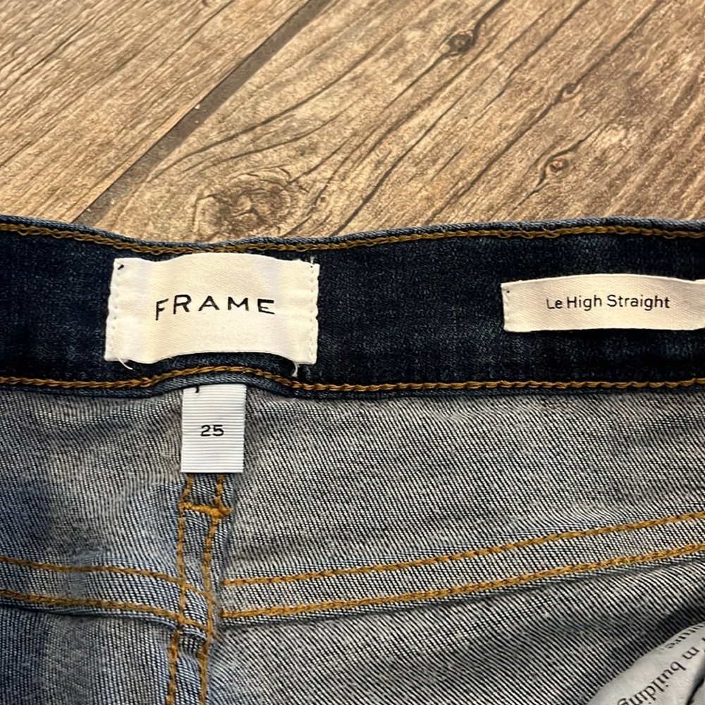 Frame Jeans - Picture 2 of 4